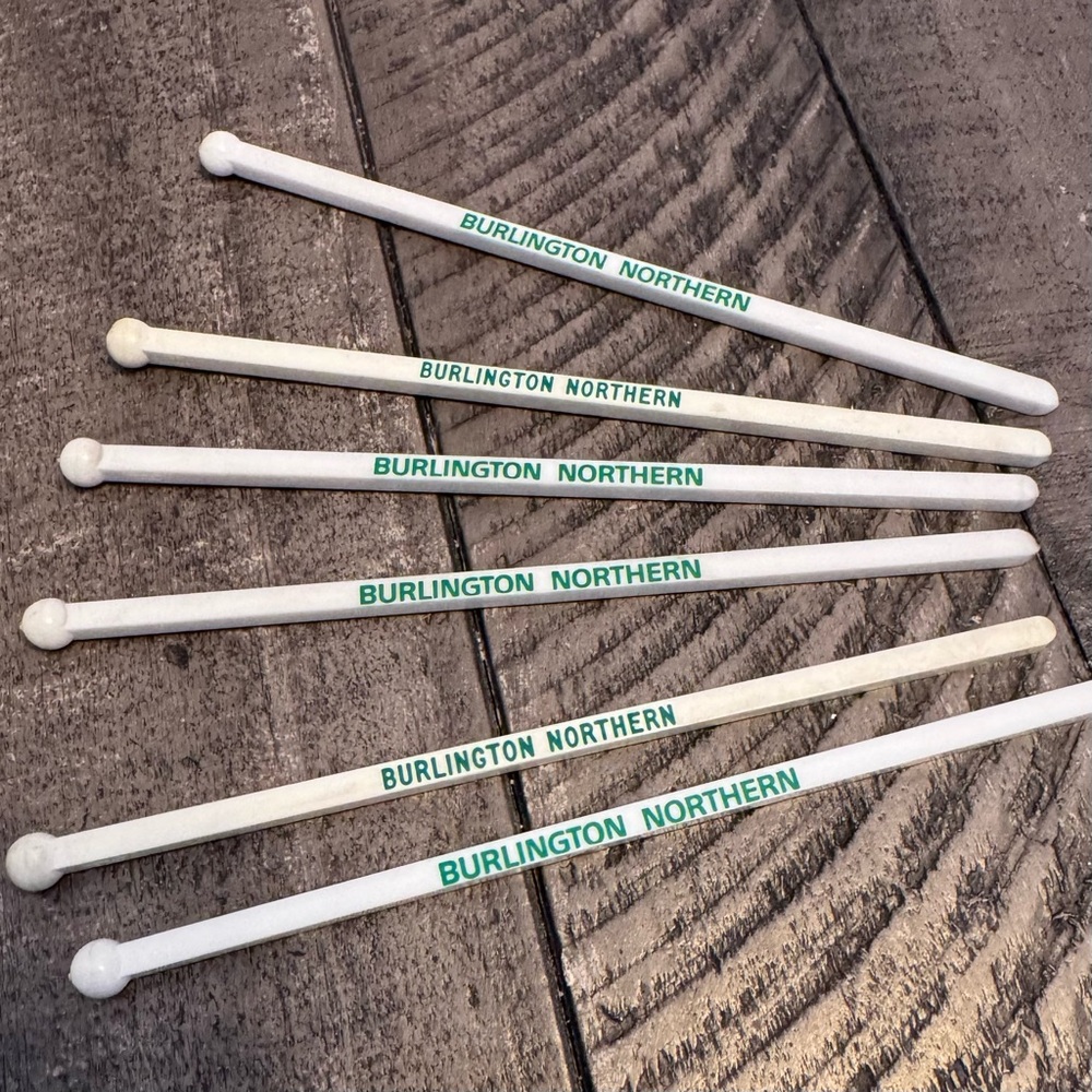 Vintage Burlington Northern Railroad‎ Advertising Drink Stir Sticks Lot Of 6